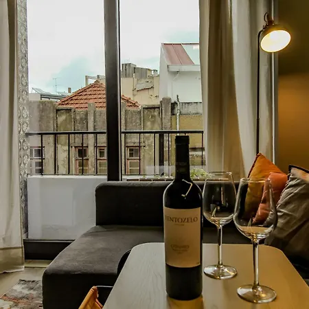 Charming In Apartamento Oporto